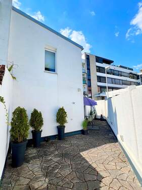 Innenhof und Hinterhaus - 