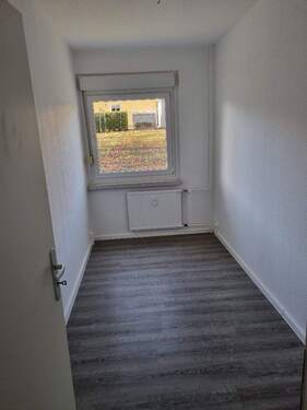 20251202_110529_resized.jpg - 3 Zimmer Etagenwohnung in Chemnitz