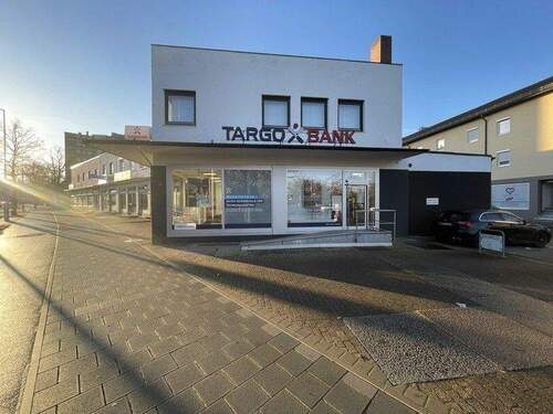 Außenansicht - 6 Zimmer Mehrfamilienhaus, Wohnhaus in Nürnberg