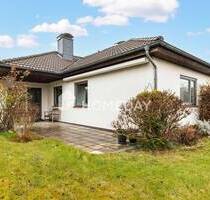 Ebenerdiges Wohnglück: Sanierter Bungalow auf Erbbaugrundstück in idyllischer Wohnlage - Königslutter am Elm