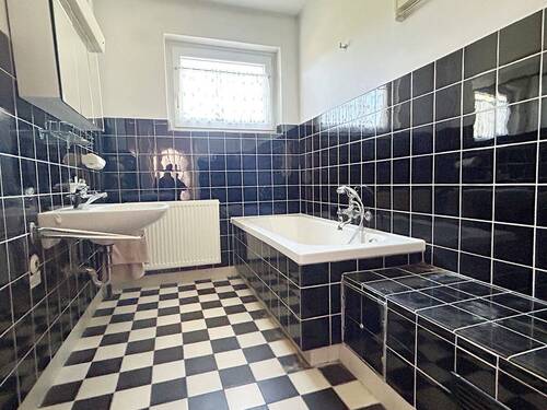  Tageslichtbad (EG) - 