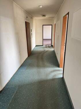 Flur - 3 Zimmer Etagenwohnung in Schweinfurt