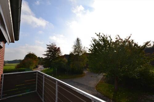 Südbalkon - 4 Zimmer Etagenwohnung zur Miete in Beckdorf