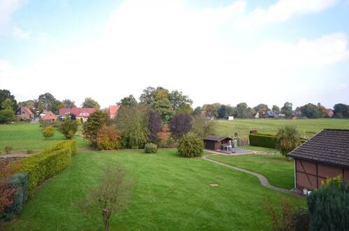 Blick ins Goldbachtal - 4 Zimmer Etagenwohnung in Beckdorf