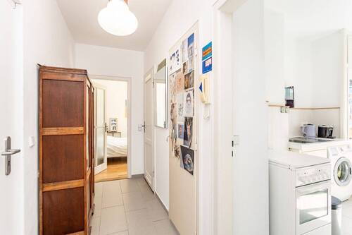 Flur - 2 Zimmer Etagenwohnung in Berlin