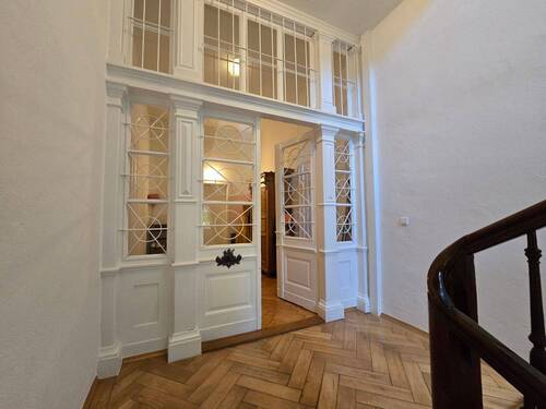 20250911_152651.jpg - KLASSE FLAIR - 2- Zimmerwohnung in der Karlstraße im Gründerzeit-Haus