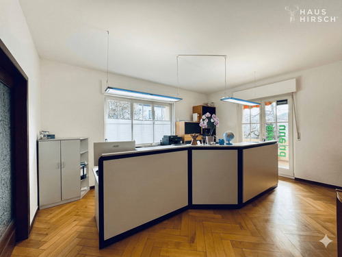 EG Empfang mit Zugang auf die Loggia - 