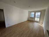Zimmmer mit Balkon.jpg - 