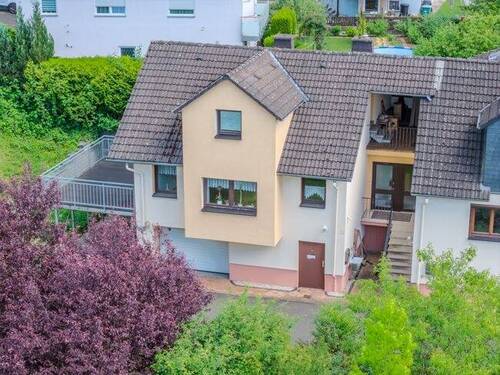 18_Gebäudeansicht 2 - 