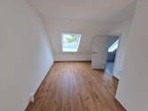 Zimmer im Dachgeschoss - 