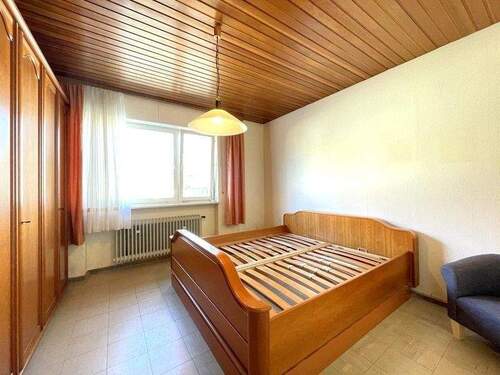 EG Schlafen - 7 Zimmer Mehrfamilienhaus, Wohnhaus in Schnaittach