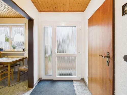 Eingangsbereich - Reihenmittelhaus mit 151,00 m² in Euskirchen zum Kaufen