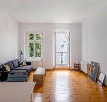 Frisch renovierte Altbauperle mit großem Balkon - ruhig & zentral in Prenzlauer Berg - Berlin