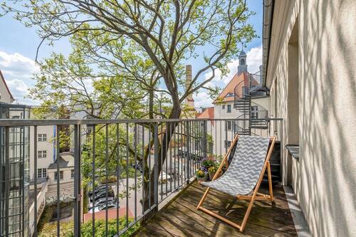 Balkon mit Westausrichtung - 2 Zimmer Etagenwohnung zum Kaufen in Berlin