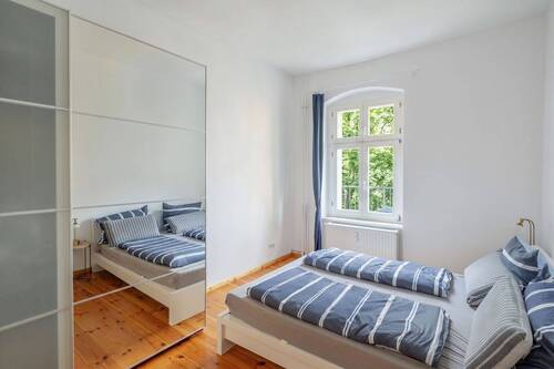 Schlafzimmer - Etagenwohnung mit 61,00 m&sup2; in Berlin zum Kaufen