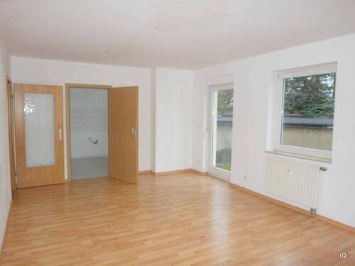 Wohnzimmer (Beispielbild) - 3 Zimmer Etagenwohnung zur Miete in Königsbrück