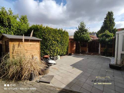 Garten (6) - Doppelhaushälfte mit 120,00 m&sup2; in Bitterfeld-Wolfen zum Kaufen