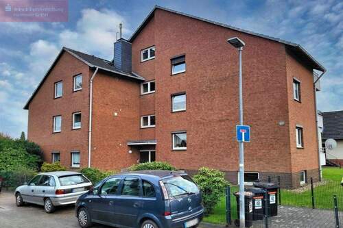 Hauseingangsseite - Eine seltene Gelegenheit ! - 249.000,00&nbsp;EUR Kaufpreis, ca.&nbsp; 113,00&nbsp;m&sup2;&nbsp;Wohnfl&auml;che