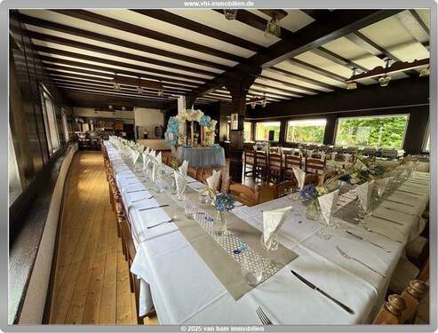 Eventsaal - +++ Namhaftes Eventlocation mit einer Wohnetage im Herzen von Nierstein+++