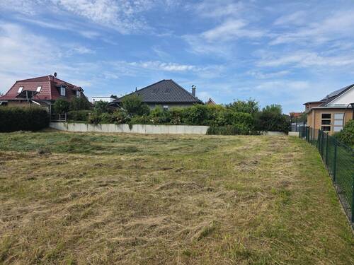 Der Seglerring wird zu Ihrem Zuhause - Grundstück in ruhiger Lage von Lauterbach auf der Insel Rügen - 