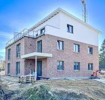 WUNDERSCHÖNE NEUBAUWOHNUNG - 1.200,00&nbsp;EUR Kaltmiete, ca.&nbsp; 95,40&nbsp;m&sup2;&nbsp;Wohnfl&auml;che in Hollenstedt (PLZ: 21279)