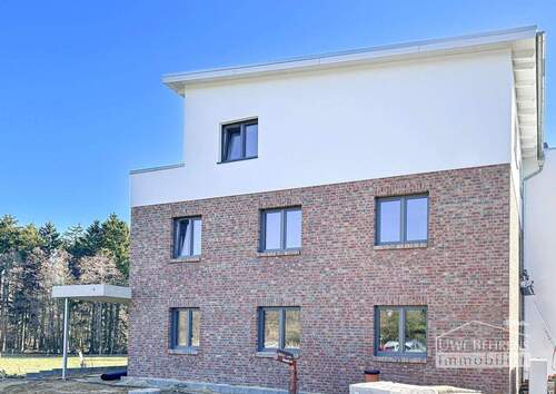 Seitenansicht - 3 Zimmer Etagenwohnung in Hollenstedt