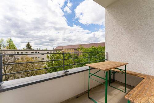 Balkon - 2 Zimmer Etagenwohnung in Berlin