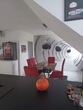 Blick von der Küche zu EZ - 