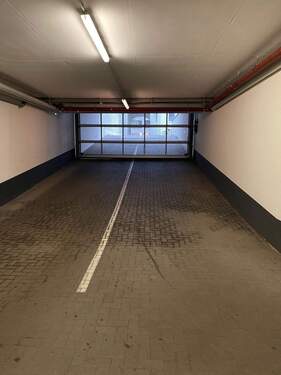 Tiefgaragenausfahrt.jpeg - Garage, Stellplatz in Hamburg zur Miete