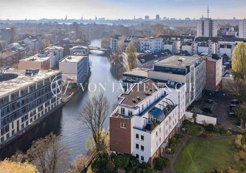 Wohnbereich - 2 Zimmer Etagenwohnung zum Kaufen in Hamburg