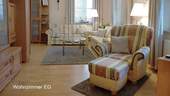 Wohnzimmer im Erdgeschoss - 