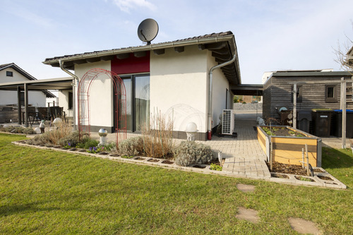 Gartenbereich - Einfamilienhaus mit 130,00 m&sup2; in Niederaula zum Kaufen