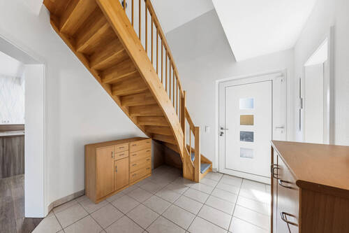 Flur/Treppe - 