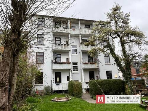 HINTERANSICHT - 2 Zimmer Mehrfamilienhaus, Wohnhaus zum Kaufen in Wilhelmshaven