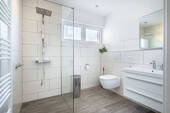 Badezimmer Erdgeschoss - 
