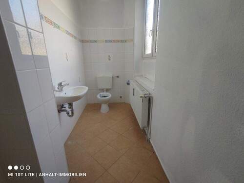 Eingang 4 - Einheit links (3) - 