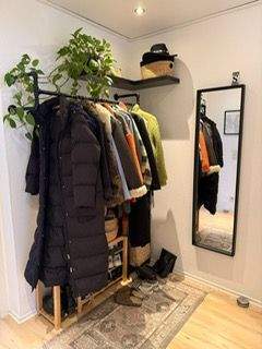 Flur - Etagenwohnung mit 58,00 m&sup2; in Ludwigshafen am Rhein zur Miete