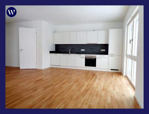 Modernes Wohnen mit EBK - NEUES & MODERNES Wohnen: 3 Zimmer + Loggia + Einbauküche + Parkett + Aufzug + modernes Bad mit Wanne