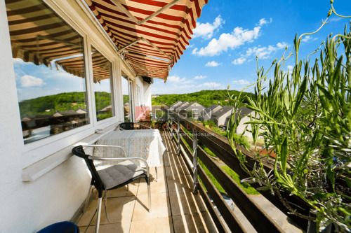 1.OG rechts - Terrasse -Degen Immobilien aus Dortmund - 