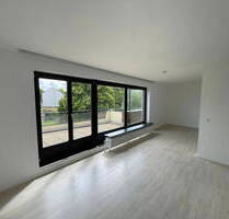 3-ZIMMER-WOHNUNG IN TOP ZUSTAND MIT SÜD-DACHTERRASSE PROVISIONSFREI! - Hamburg Barmbek-Süd