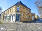 Hausansicht - Wohn- und Geschäftshaus an hochfrequentierter Einkaufsstraße in Wolfen