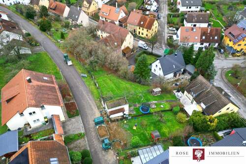 Drohnenansicht Süd-Ost fern - 