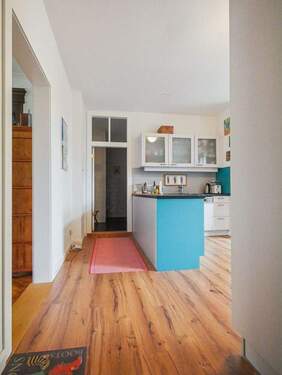 Flur - 2 Zimmer Etagenwohnung in Neustadt