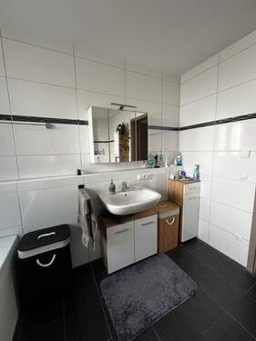 Badezimmermöbel ggfs. gegen Ablöse - 