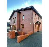 Vollunterkellerte Doppelhaushälfte in exklusiver Vollausstattung - Oranienburg Lehnitz