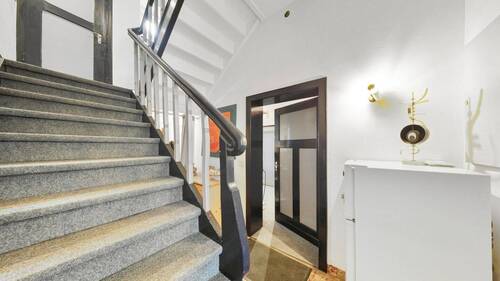 Flur - 6 Zimmer Reihenmittelhaus in Erkelenz