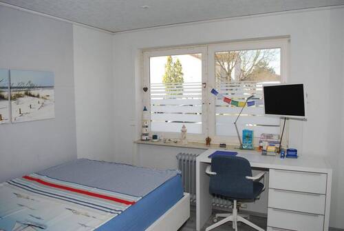 Kinderzimmer / Büro - 