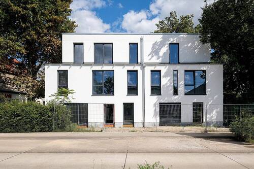 Bild 2 - 4 Zimmer Etagenwohnung zum Kaufen in Berlin
