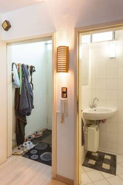 Entrée mit Gäste-WC - 