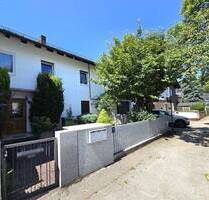 Mehrfamilienhaus für 3 Parteien in ruhiger und zentraler Lage in Ottobrunn